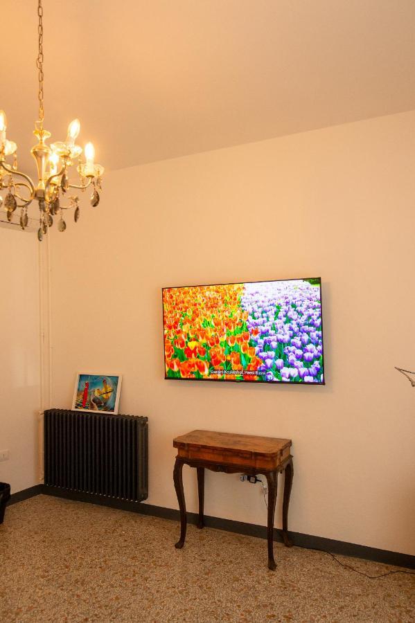 Ca Glera - Vintage Design Apartment Revine Lago Buitenkant foto