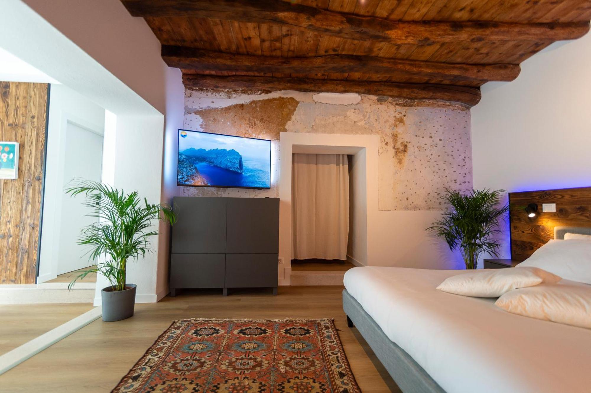 Ca Glera - Vintage Design Apartment Revine Lago Buitenkant foto