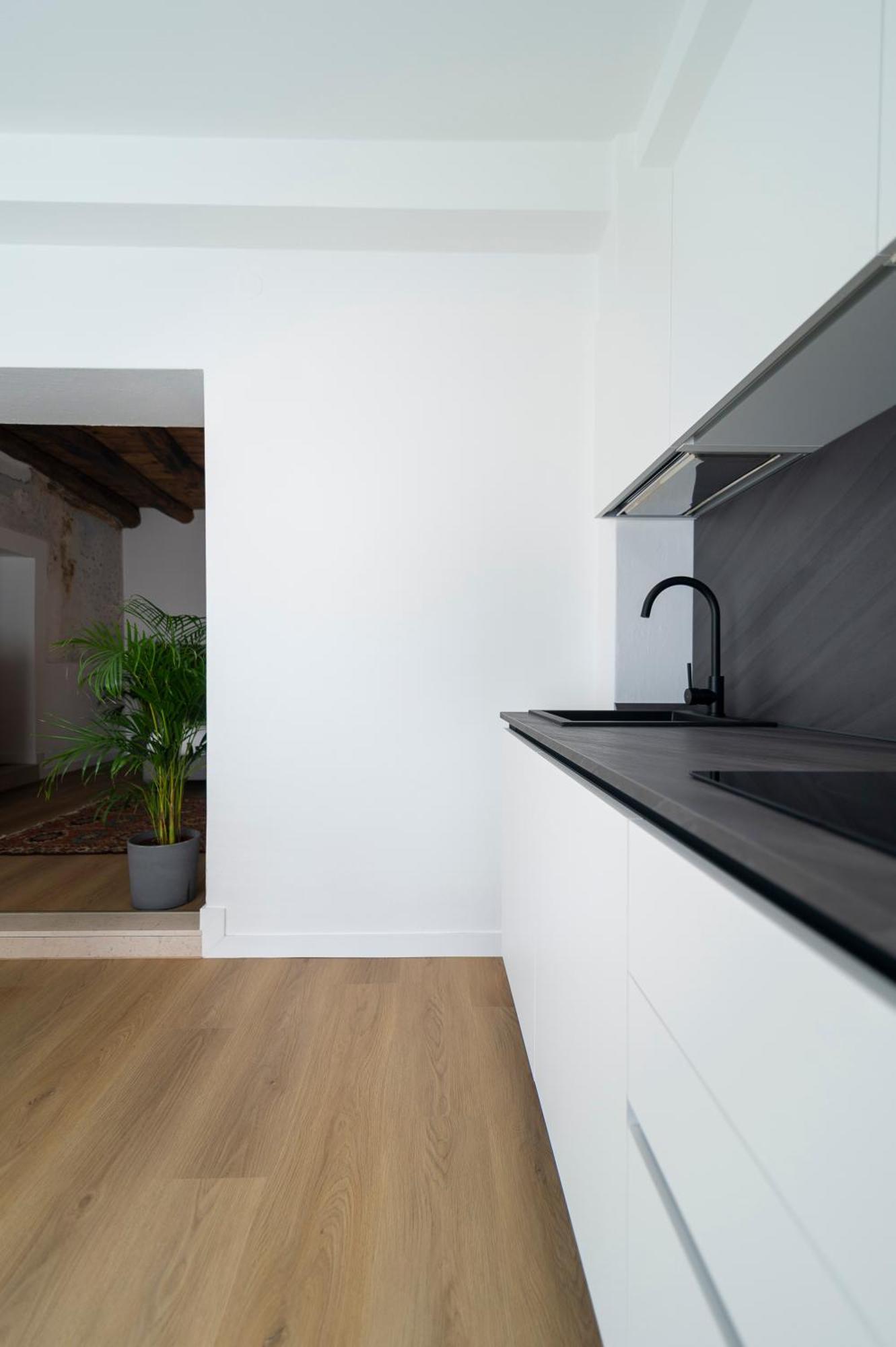 Ca Glera - Vintage Design Apartment Revine Lago Buitenkant foto